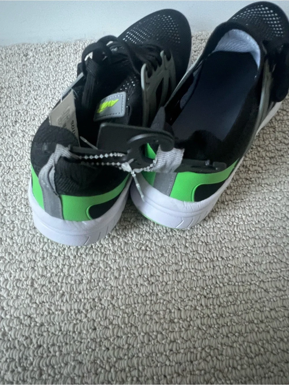 Avia Men's Quickflash Running Sneakers NEW size 9.5 ~$20